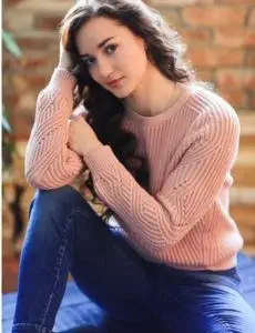 Elite escort service in Himayatnagar for home and hotel visits